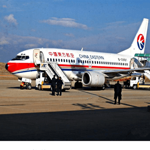 王村航空托运航空快运业稳步发展的原因是什么？